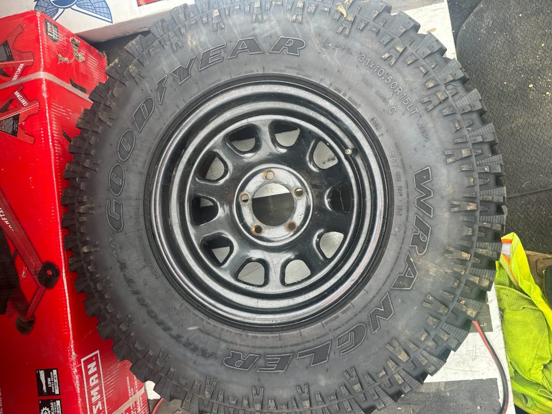 Goodyear Wrangler Authority Tire 31x10.5x15