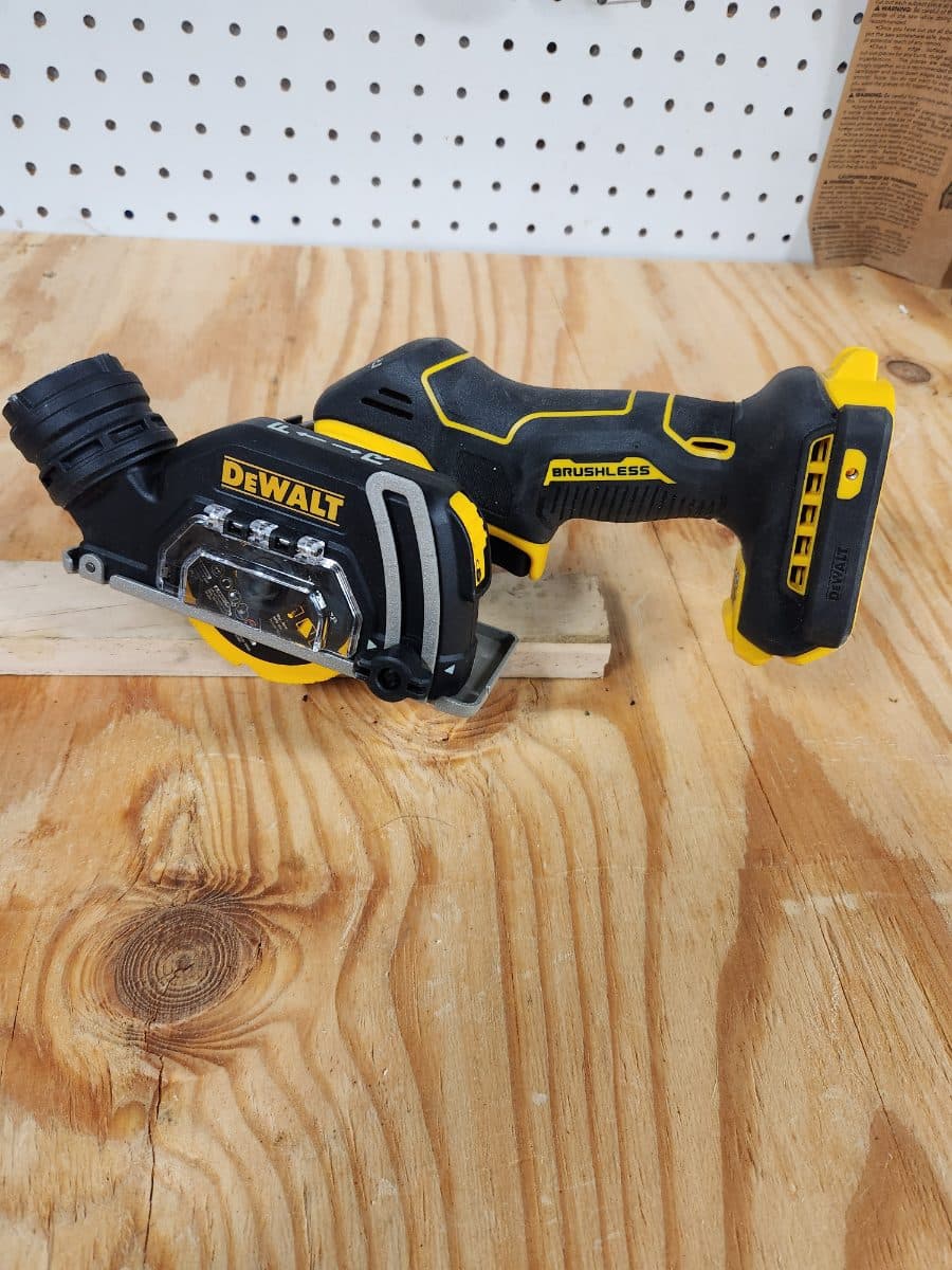 Dewalt Cut-Off Tool - Image 1