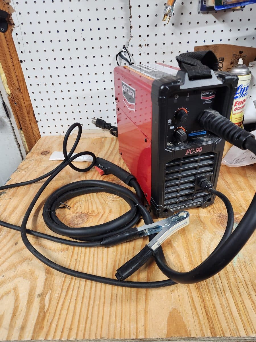 Century Welder FC-90 - Image 1