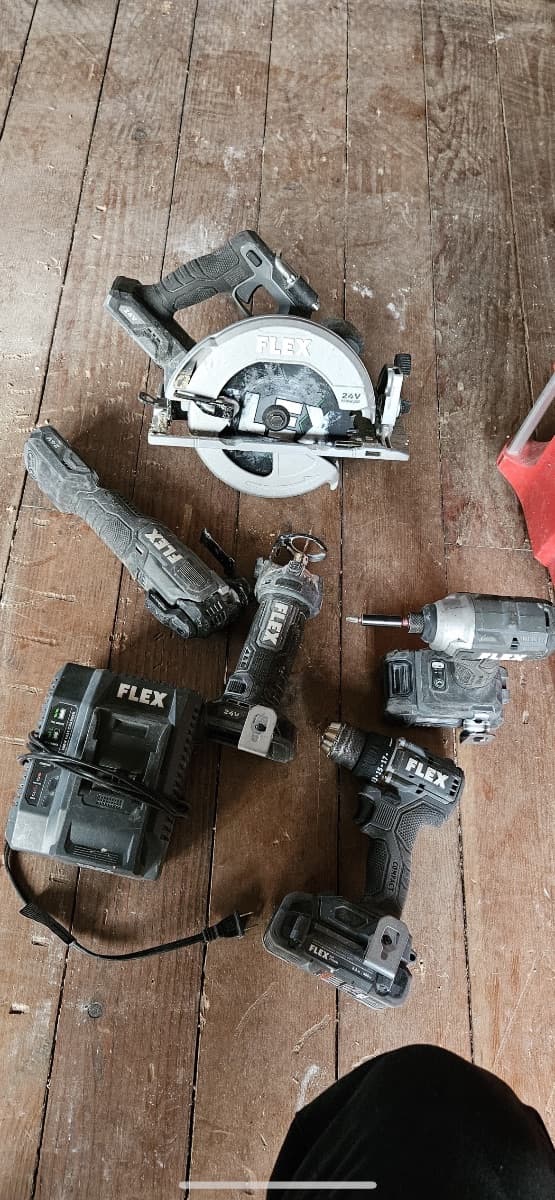 FLEX 24V TOOL SET – CIRC SAW, IMPACT, DRILL, MULTI TOOL, BATTERIES