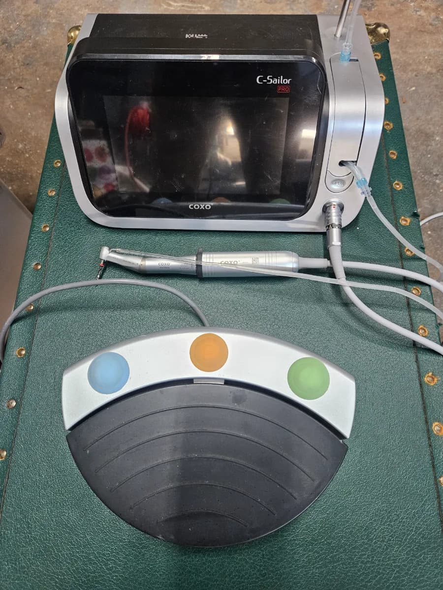 Dental implant handpiece system